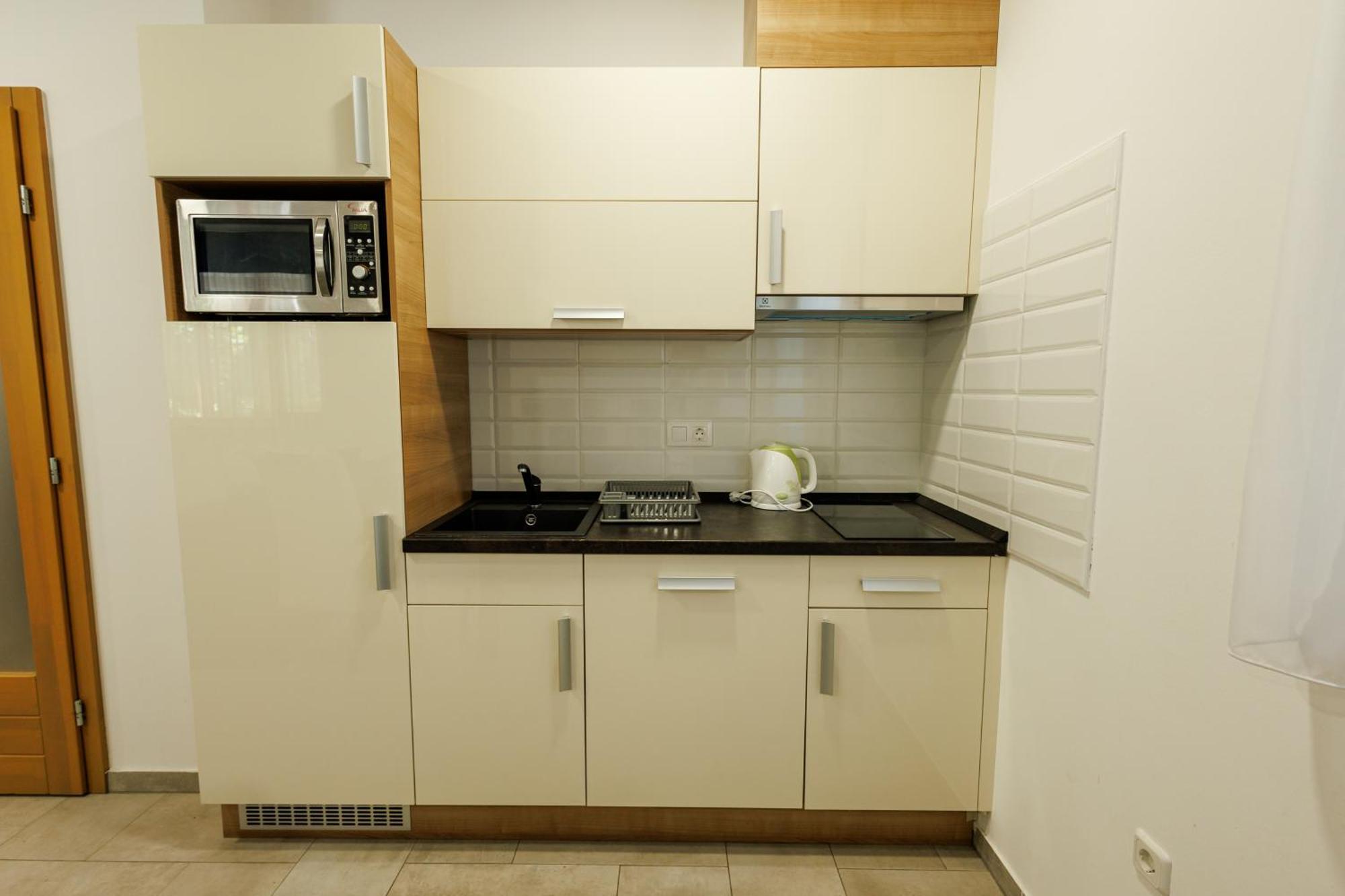 Jacht Apartmanok Balatonfured Bagian luar foto