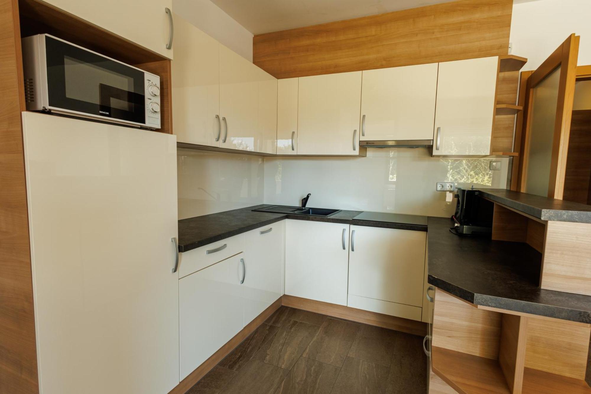 Jacht Apartmanok Balatonfured Bagian luar foto